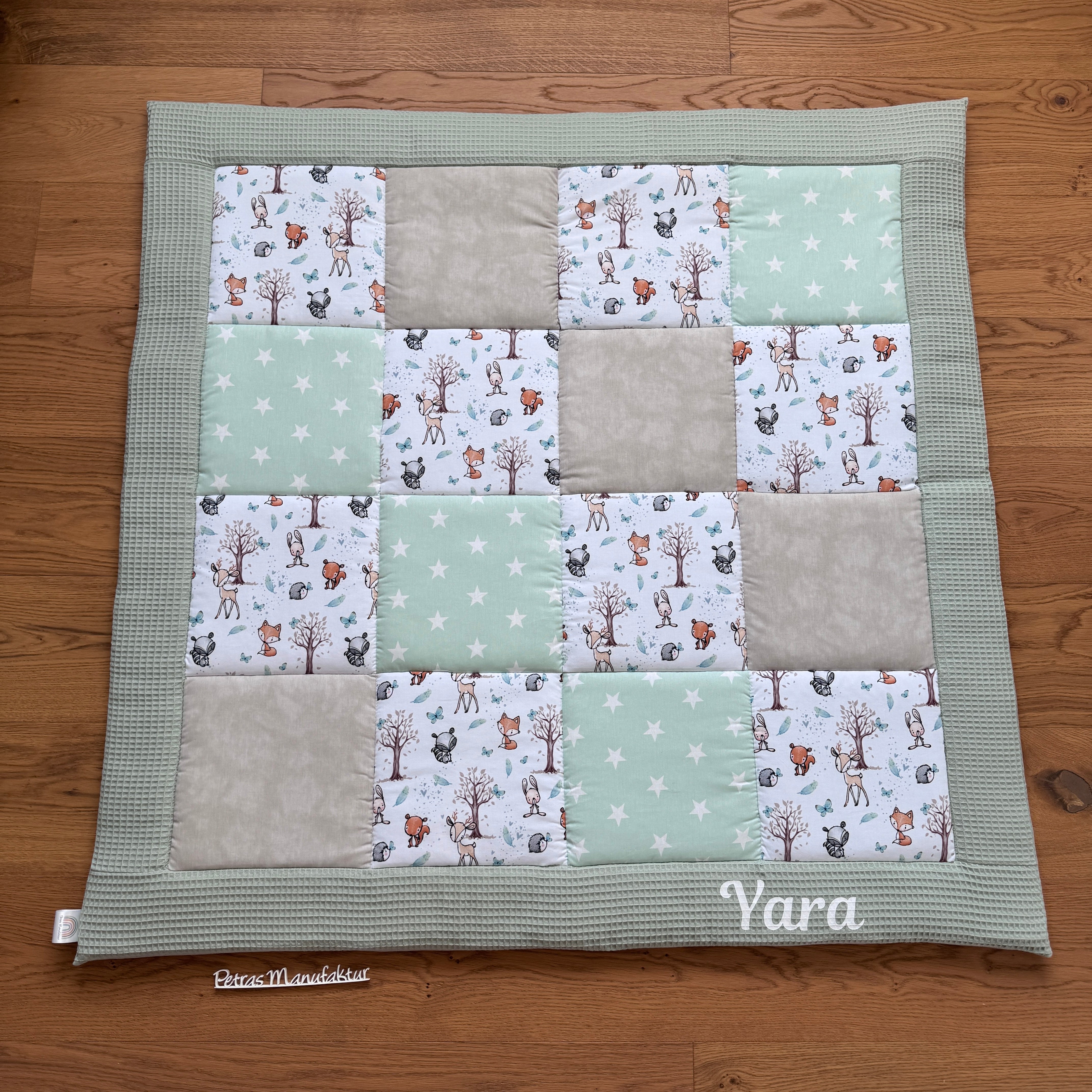 Krabbeldecke "Waldtiere mint“ Modell 2